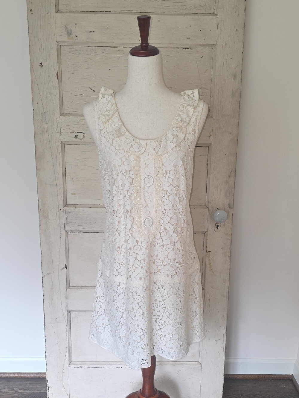 Sanctuary Cream Lace Taffy Drop Waist Dress